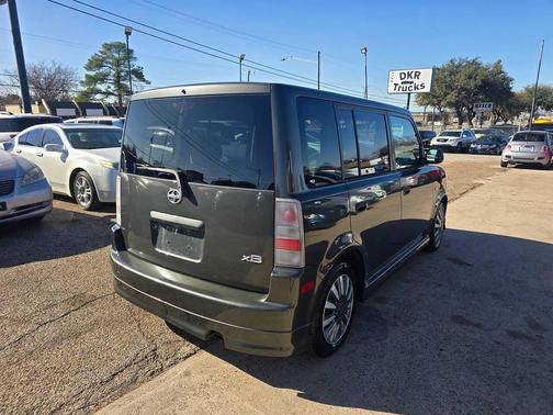 2005 Scion xB Base