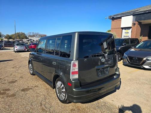 2005 Scion xB Base