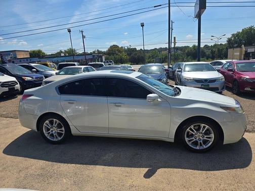 2010 Acura TL Technology