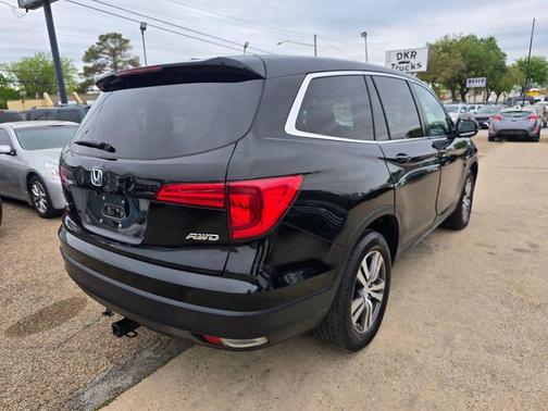 Crystal Black Pearl 2016 Honda Pilot EX-L