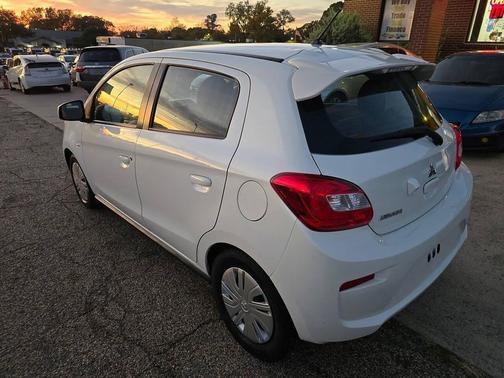 2020 Mitsubishi Mirage ES
