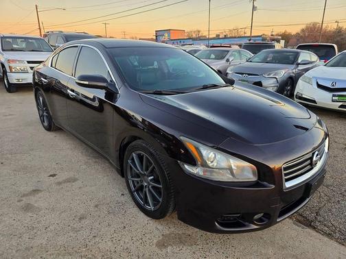 2014 Nissan Maxima SV