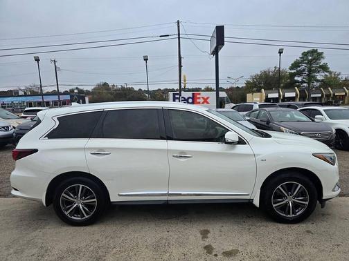 2018 INFINITI QX60 Base