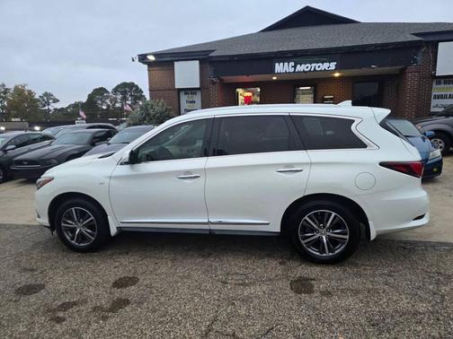 2018 INFINITI QX60 Base