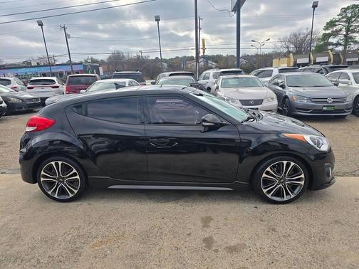 2016 Hyundai Veloster Turbo