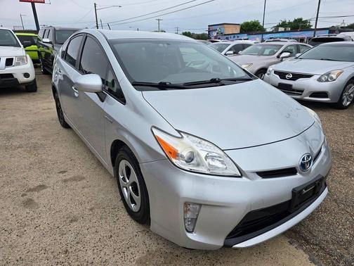 Classic Silver Metallic 2014 Toyota Prius Two