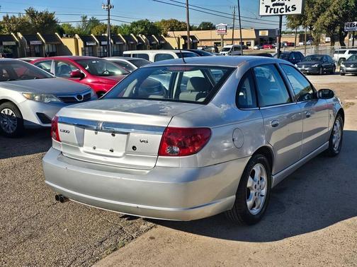 2003 Saturn L 300
