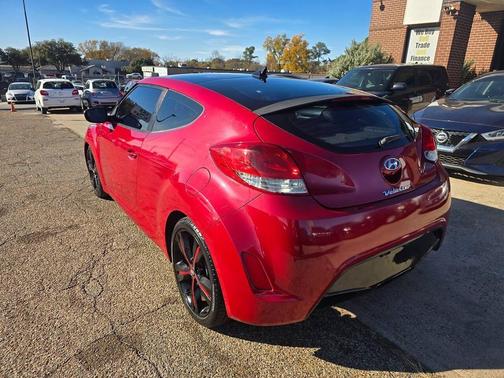 2016 Hyundai Veloster Base