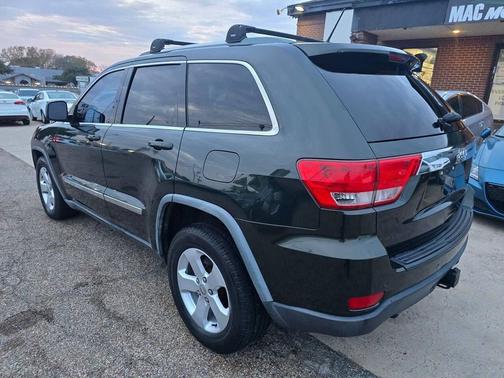 2011 Jeep Grand Cherokee Laredo