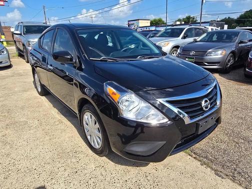 2017 Nissan Versa 1.6 SV