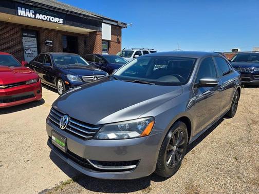 2015 Volkswagen Passat 1.8T S