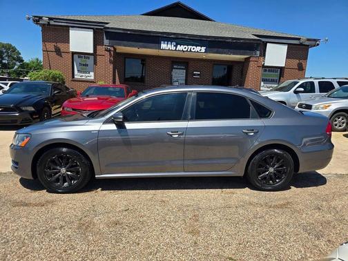 2015 Volkswagen Passat 1.8T S