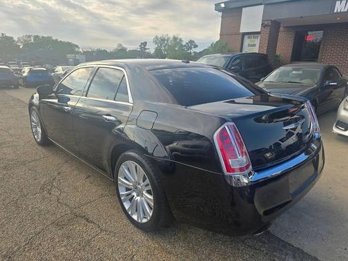 Gloss Black 2013 Chrysler 300 S