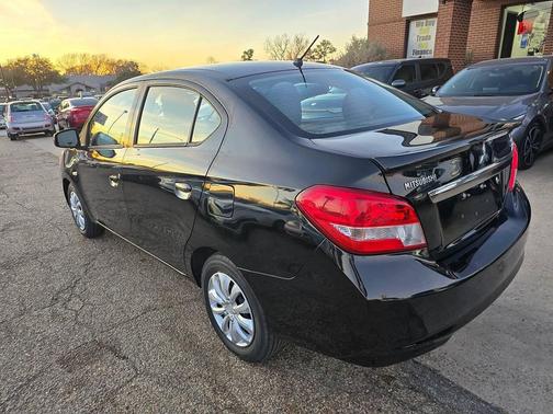 2017 Mitsubishi Mirage G4 SE