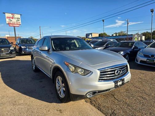 2015 INFINITI QX70 Base