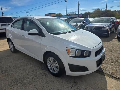 2015 Chevrolet Sonic LT