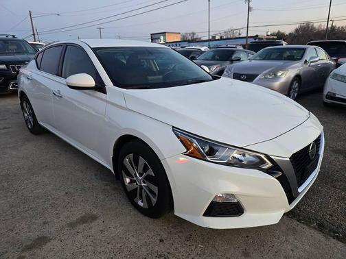 2020 Nissan Altima S FWD