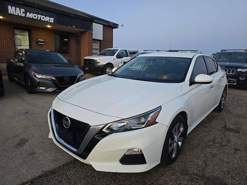 2020 Nissan Altima S FWD