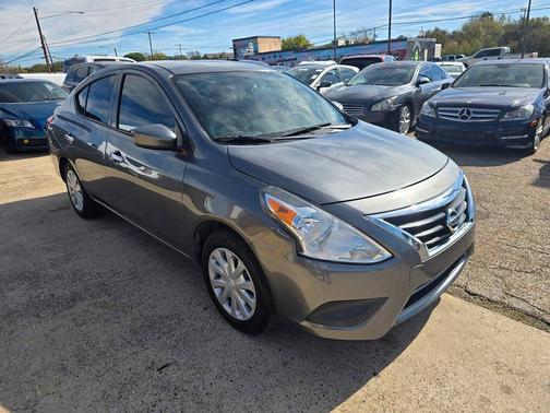 2019 Nissan Versa 1.6 SV