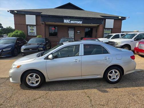 2010 Toyota Corolla LE