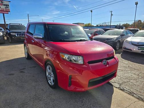 2014 Scion xB Release Series 10.0