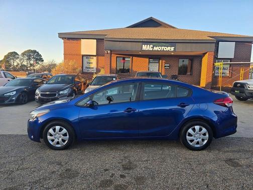 2017 Kia Forte LX