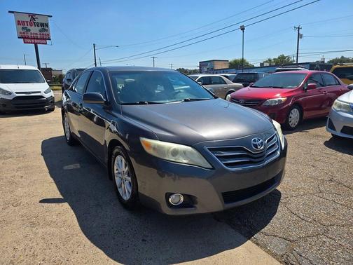 2011 Toyota Camry XLE