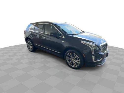 Stellar Black Metallic 2025 Cadillac XT5 Premium Luxury