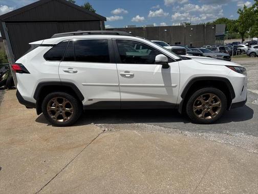 2023 Toyota RAV4 Hybrid Woodland Edition