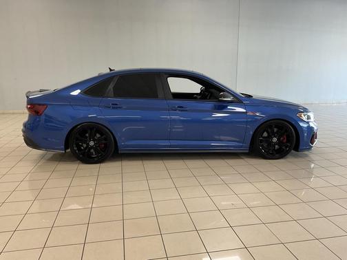 2022 Volkswagen Jetta GLI 2.0T Autobahn