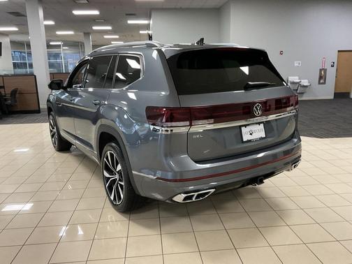 2024 Volkswagen Atlas 2.0T SEL Premium R-Line 4MOTION