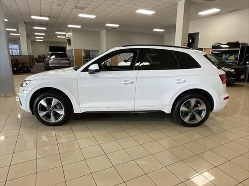 2020 Audi Q5 45 Premium Plus