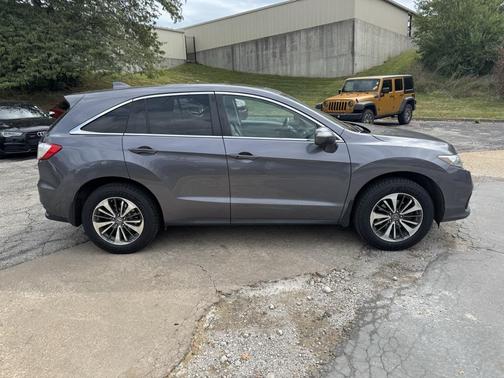 2017 Acura RDX Advance Package