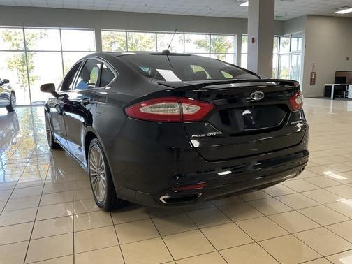 2016 Ford Fusion Titanium