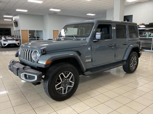2024 Jeep Wrangler 4-Door Sahara 4x4