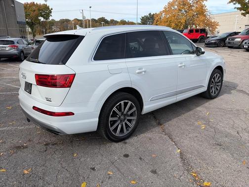 2017 Audi Q7 3.0T Prestige