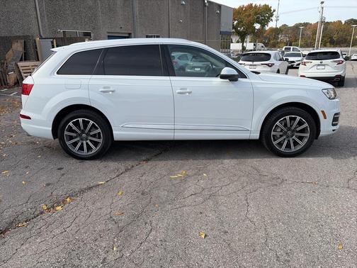2017 Audi Q7 3.0T Prestige