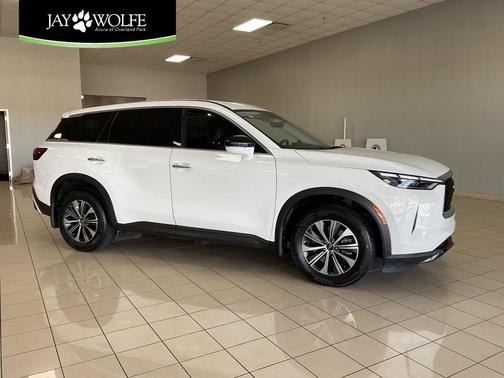 2023 INFINITI QX60 Pure
