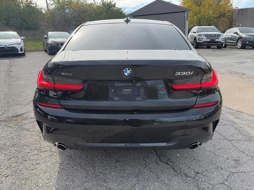 2019 BMW 330 xDrive