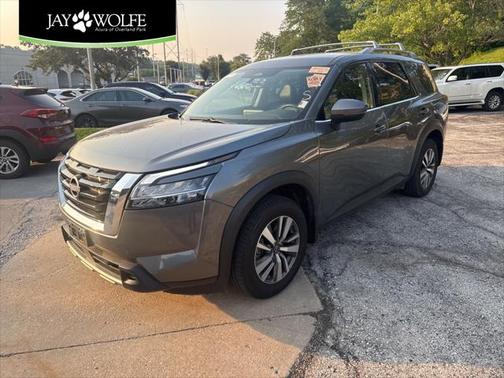 2024 Nissan Pathfinder SL 4WD