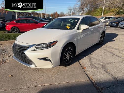 2016 Lexus ES 350 Base