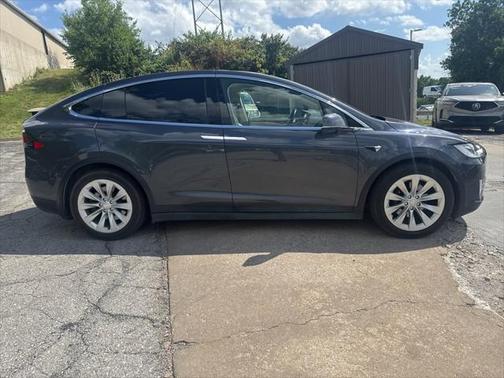 2018 Tesla Model X 75D
