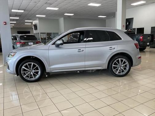 2022 Audi SQ5 3.0T Premium Plus