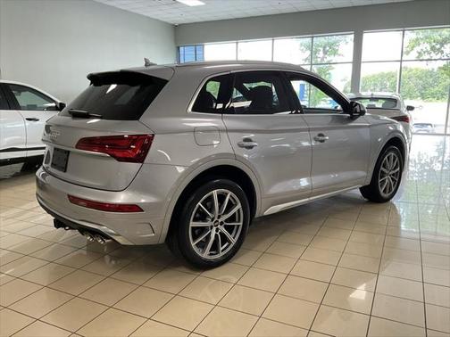 2022 Audi SQ5 3.0T Premium Plus