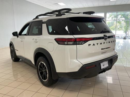 2023 Nissan Pathfinder Rock Creek 4WD
