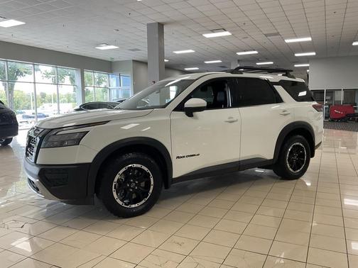 2023 Nissan Pathfinder Rock Creek 4WD