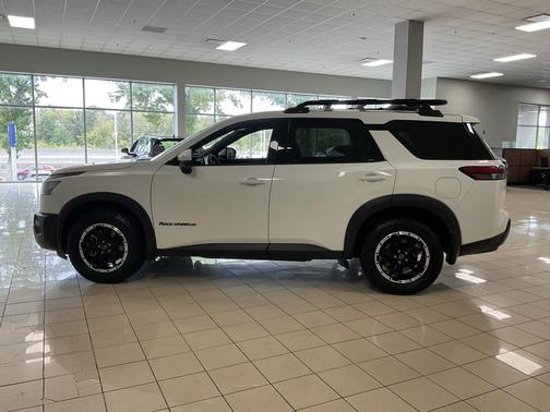 2023 Nissan Pathfinder Rock Creek 4WD
