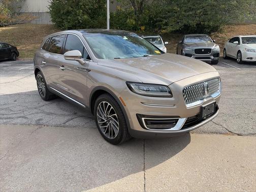 2020 Lincoln Nautilus Reserve