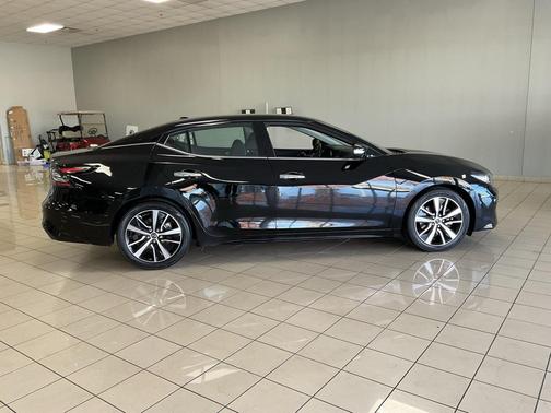 2023 Nissan Maxima SV Xtronic CVT