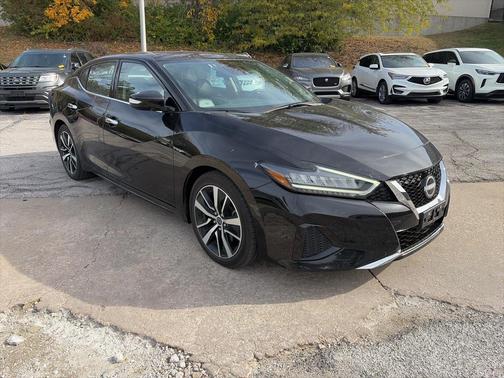 2023 Nissan Maxima SV Xtronic CVT